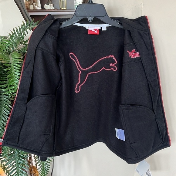 Brand New Puma Black Zip Up Fleece Jacket Embroidered Red Logo Sporty Athletic - Picture 13 of 16